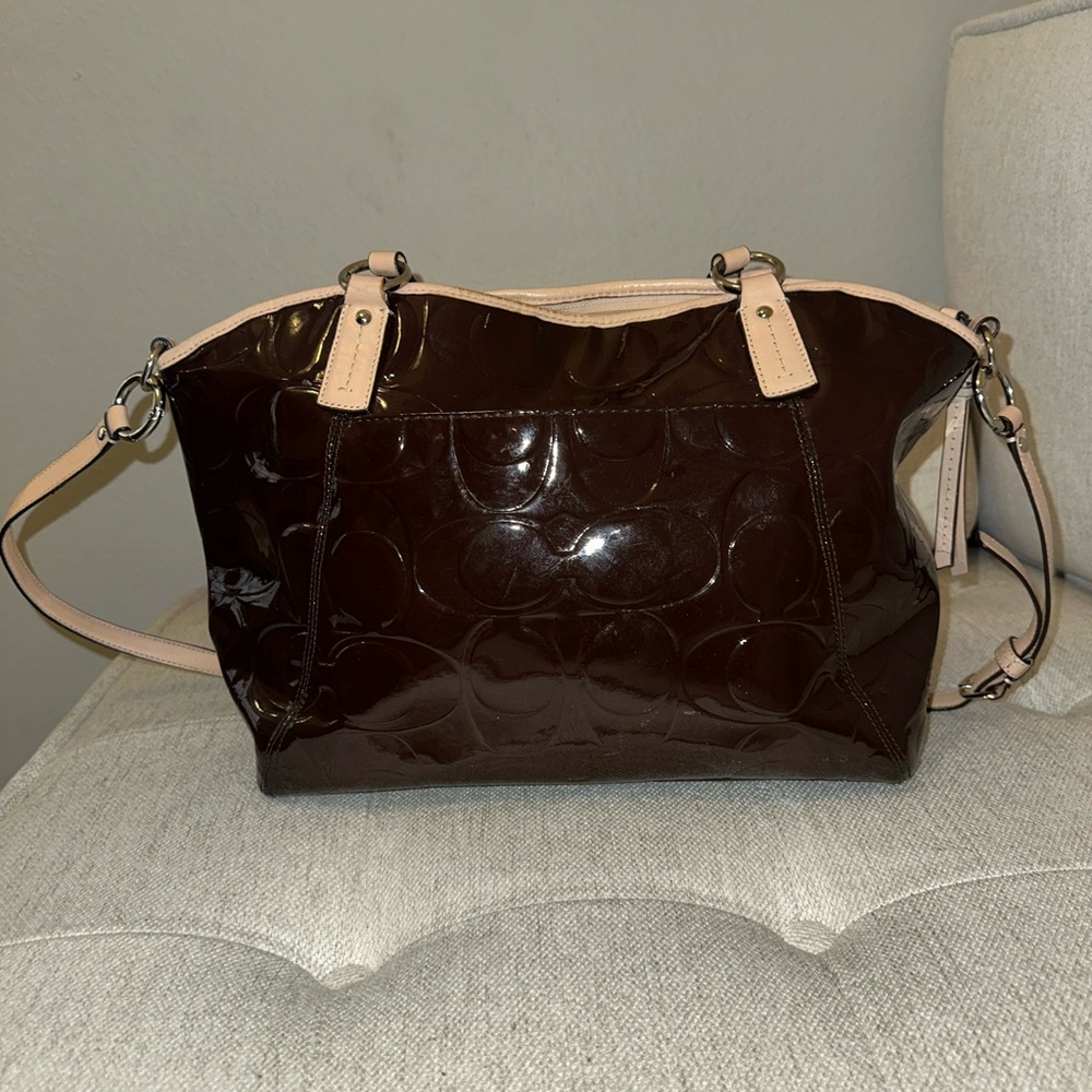 COPY - Coach Patent Leather Handbag With Cream Accent